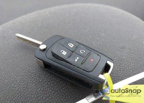 2013 Chevrolet Malibu 1Lt z USA, uszkodzony, nr VIN 1G11D5SR2DF124526